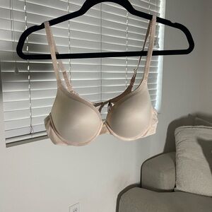 Victoria's Secret Cream Bra